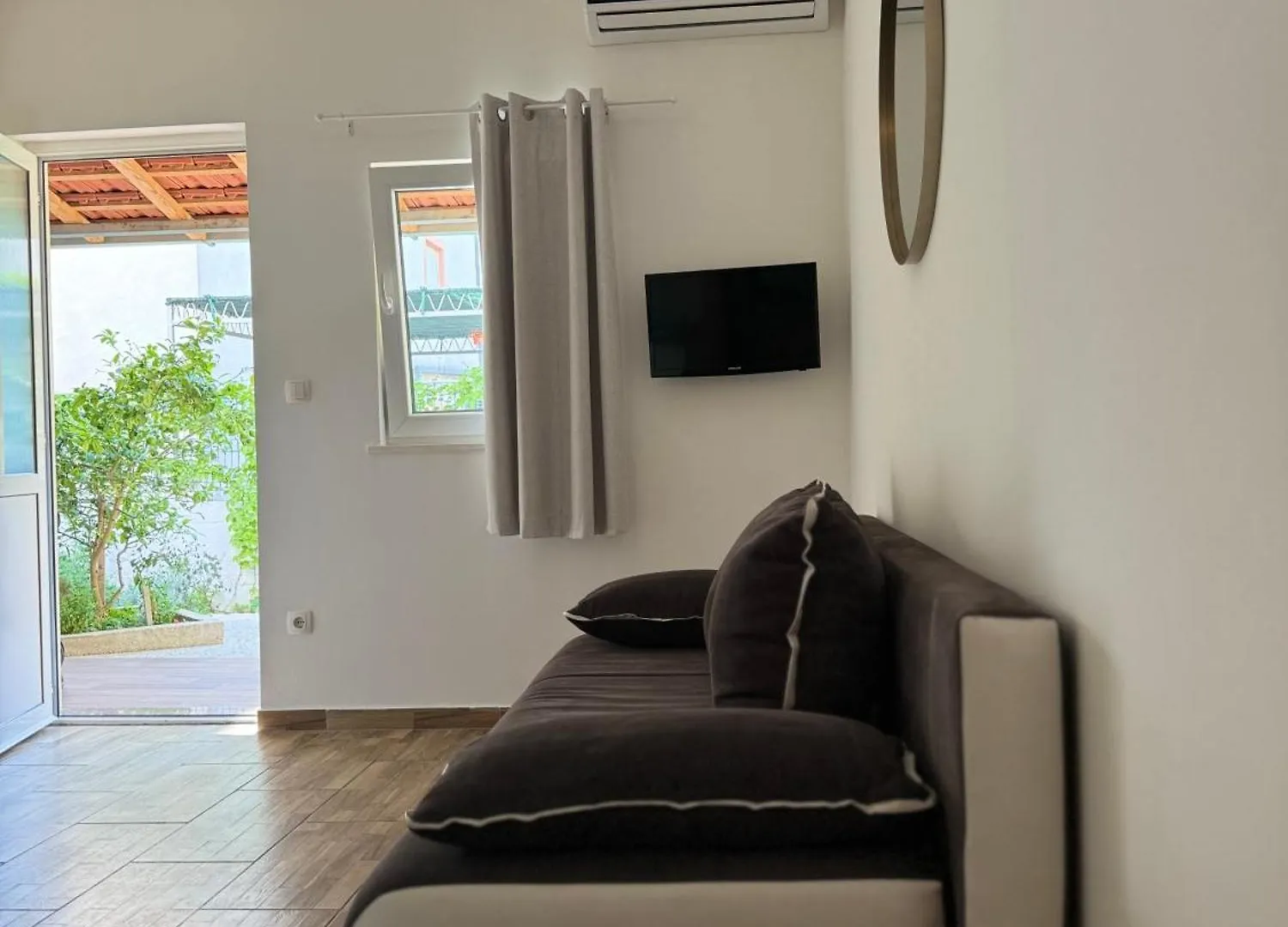 Laganini Apartments Split